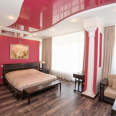 Hotel Piano Kiev Dış mekan fotoğraf